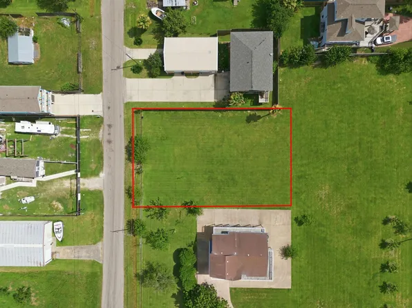 0 22nd St, Dickinson, TX 77539
