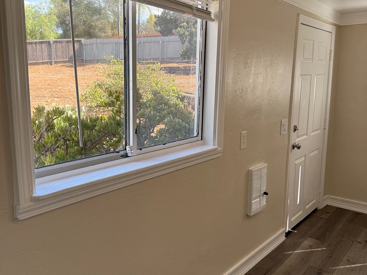 Studio, 471 sqft, $1,750 — Photo 3