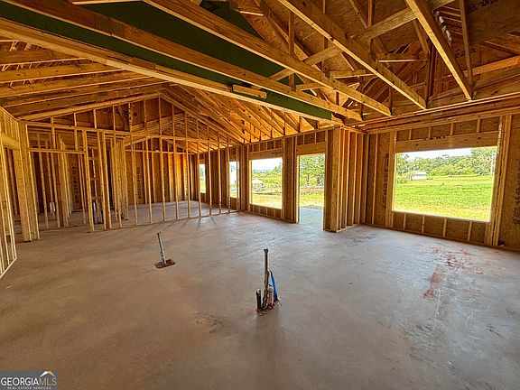 5th image of 145 Foothills Dr