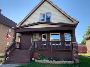 2471 S 15th Pl, Milwaukee, WI 53215