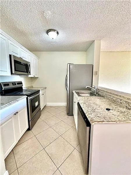 1 bed, $1,700 — Photo 1