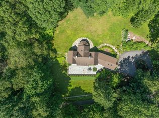 760 Valley Rd, New Canaan, CT 06840