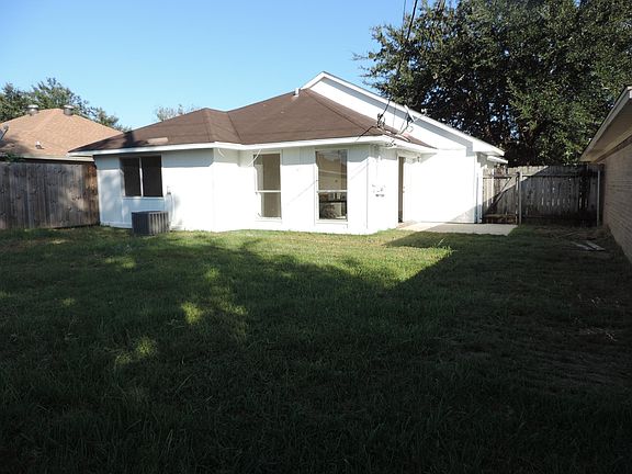 5th image of 2517 Virginian Colony Ave