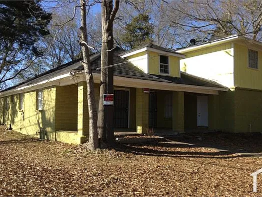 1 bed, $150 — Photo 2