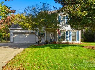 13443 Kibworth Ln, Charlotte, NC 28273