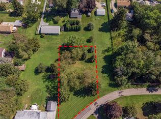 Hillport Dr SW, Canton, OH 44706