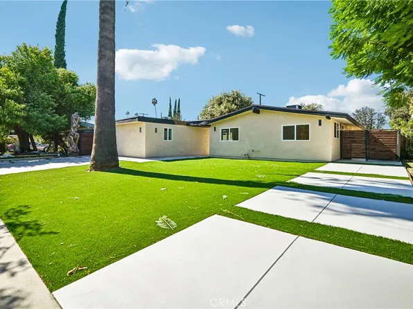 7831 Capistrano Ave, Canoga Park, CA 91304