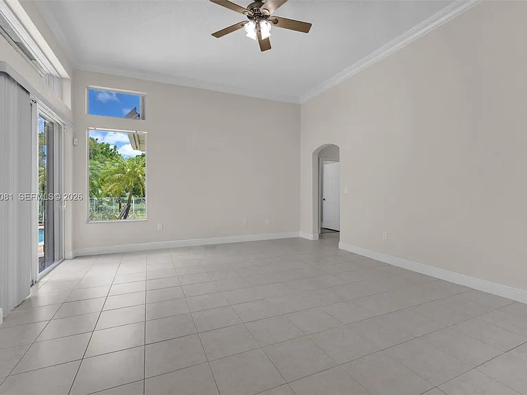16310 Paddock Ln — Photo 25