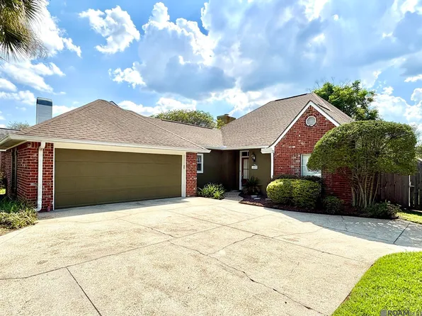 18855 W Lake Terrace Dr, Baton Rouge, LA 70817