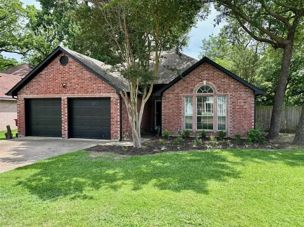1413 Pecan Creek Dr, Farmersville, TX 75442