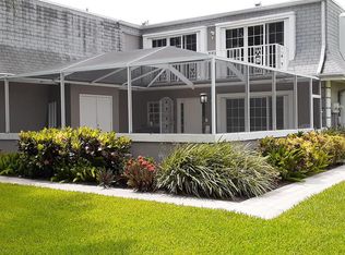1002 Vision Ter, Palm Beach Gardens, FL 33418