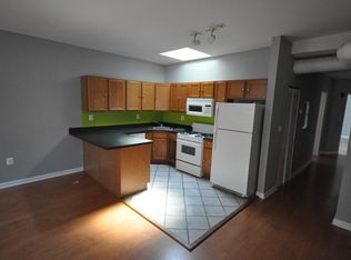1430 Master St, Philadelphia, PA 19121