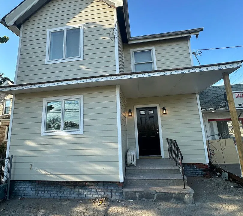 100 Driveway