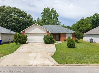 2001 N 55th Pl, Fort Smith, AR 72904