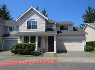 417 226th Pl NE #34, Sammamish, WA 98074