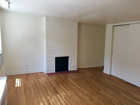 Rented by Corcoran | media 9