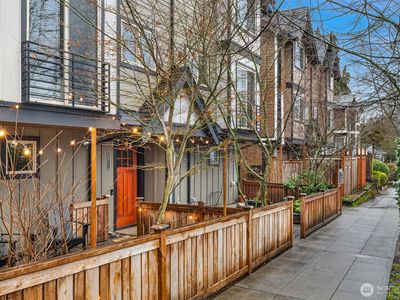 9611 Roosevelt Way NE UNIT A, Seattle, WA, 98115