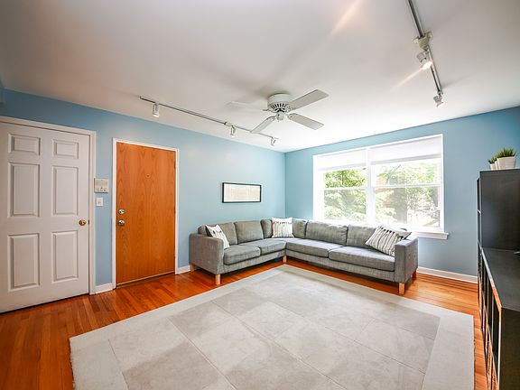 4th image of 2656 W Fitch Ave APT 1W