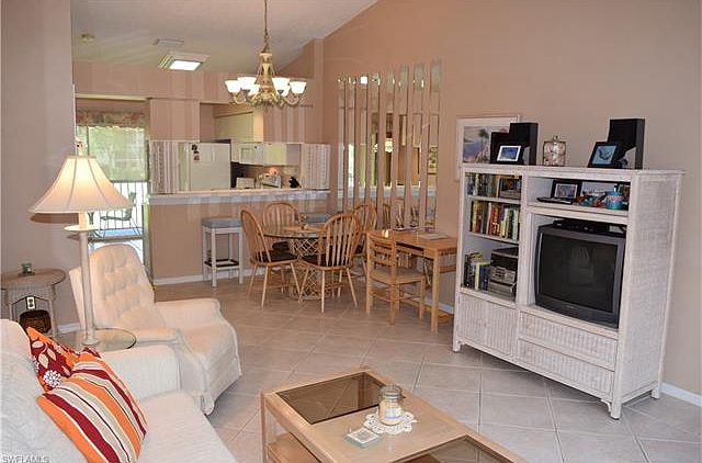 1st image of 267 Quail Forest Blvd APT 212