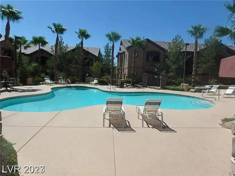 8250 N Grand Canyon Dr #1116 — Photo 10