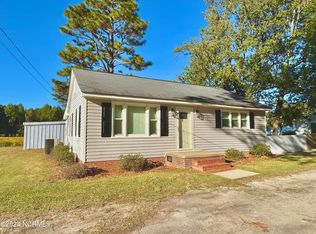 2198 Pauls Path Rd, Kinston, NC 28504