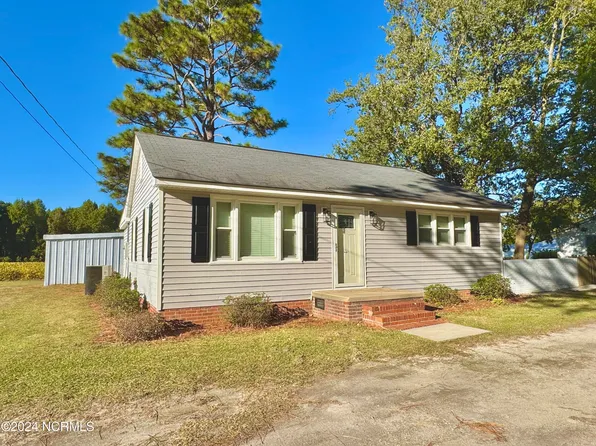 2198 Pauls Path Road, Kinston, NC 28504