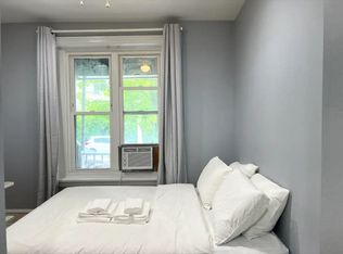 4239 Samson St, Philadelphia, PA 19104