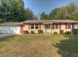 2709 Hylane Ave NE, Grand Rapids, MI 49505