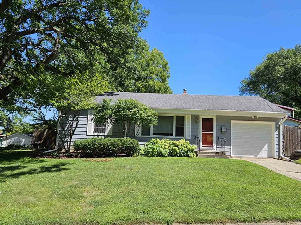 1630 Oakes Ave, Rockford, IL 61107