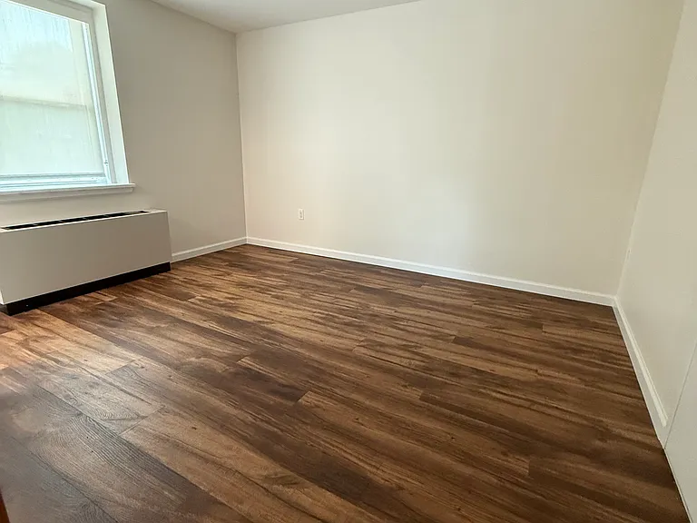 139 Windsor Rd #2C — Photo 11