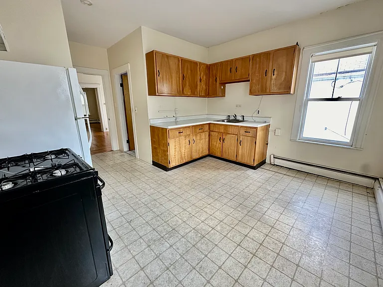 138 Powder House Blvd #2 — Photo 3