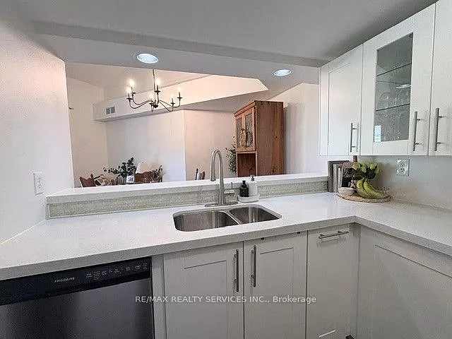 85 Bristol Rd E #163 — Photo 8