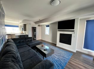 5664 W 11th Pl, Lakewood, CO 80214
