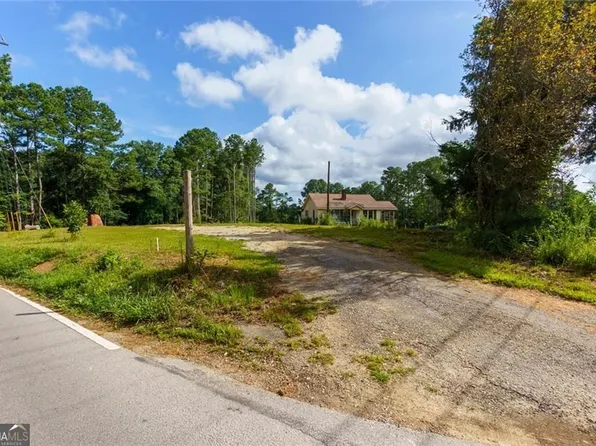219 Cole Lake Rd, Dallas, GA 30157