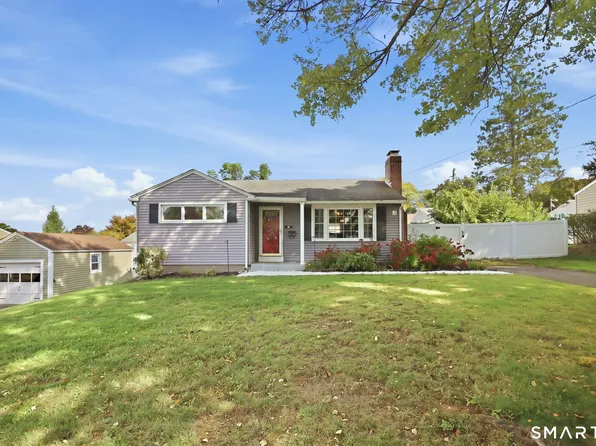 14 Gordon Avenue, Enfield, CT 06082