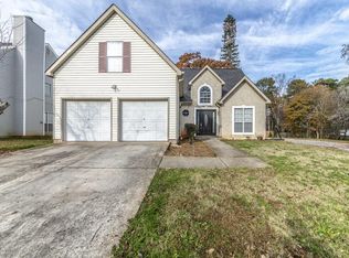 43 Central Park Dr, Hapeville, GA 30354