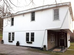 95 Hampton St, Elkins, WV 26241