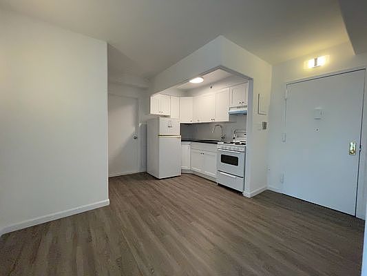 2nd image of 22-30 Marble Hill Ave #4A