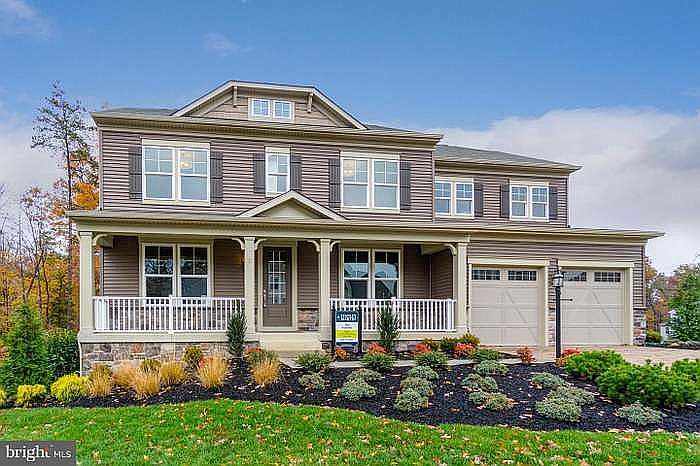 1st image of 9 General Chambliss Way
