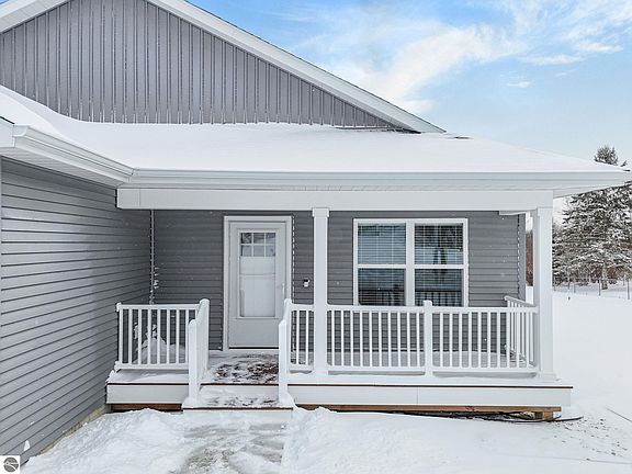 4th image of 4838 Bartlett Rd