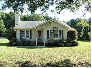 101 Stacey Ct, Benson, NC 27504