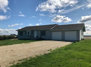 16294 431st Ave, Mabel, MN 55954