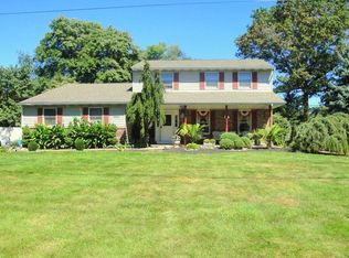 3000 Bristol Oxford Valley Rd, Levittown, PA 19057