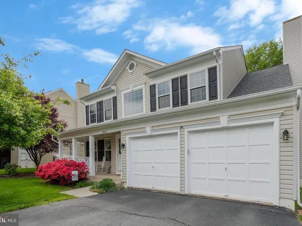 9832 Arrowood Dr, Manassas, VA 20111