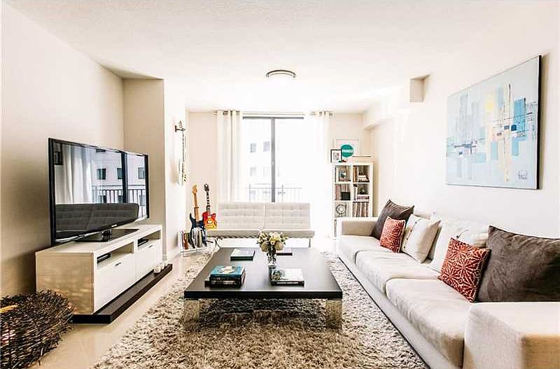 Sensational 3 Bedroom Gables Condo