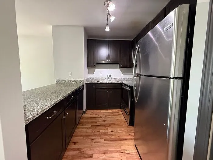517 Veritas St #9 — Photo 9
