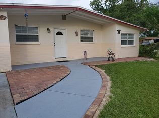 213 Harmony Ln, Brandon, FL 33511