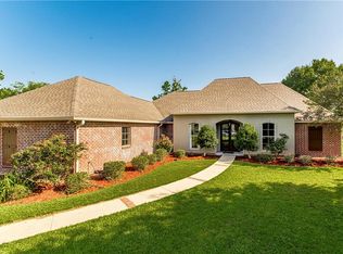 17667 Ridgewood Dr, Hammond, LA 70403