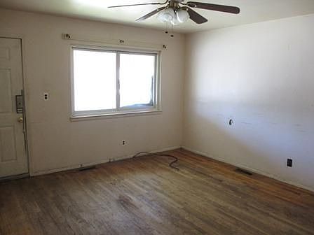 3rd image of 1777 Lindbergh St
