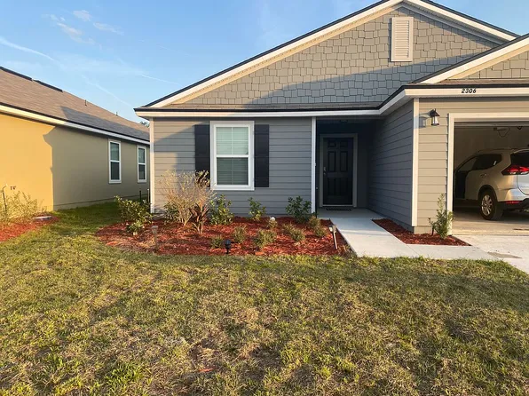 2306 Falling Star Ln, Green Cove Springs, FL 32043